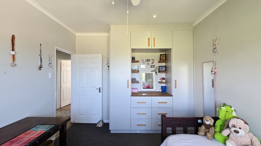 4 Bedroom Property for Sale in Glen Navar Eastern Cape